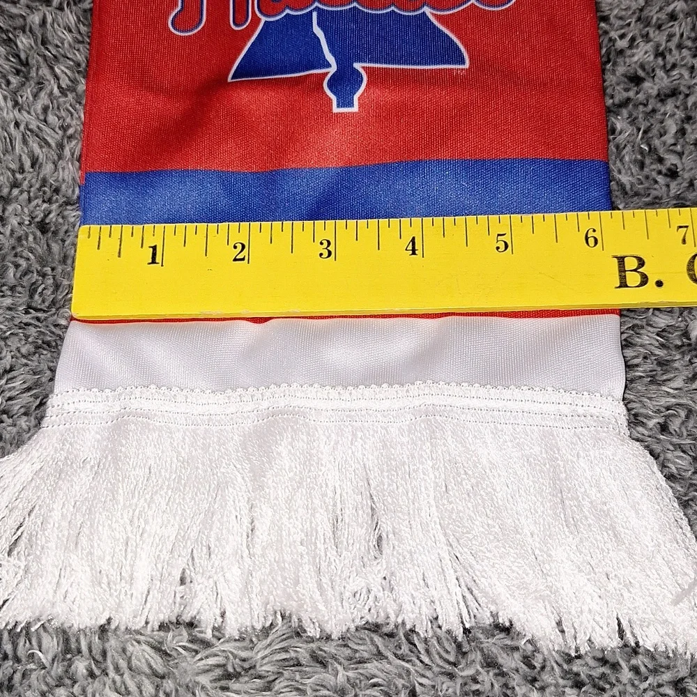 🔔 Phillies 2024 Opening Day Patriotic USA Souvenir Scarf. New! - Picture 8 of 10